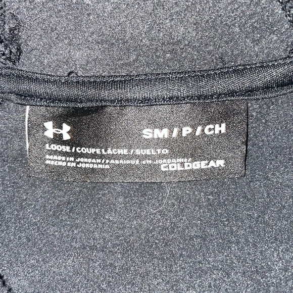 Black Under Armor Hoodie - Picture 4 of 4